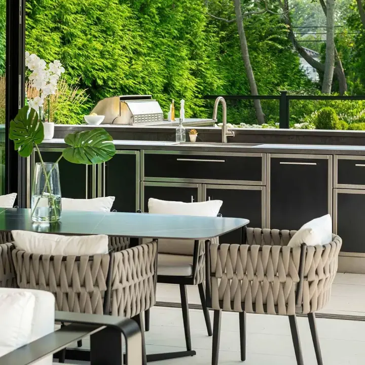 Outdoor Kitchens Refinishing Services